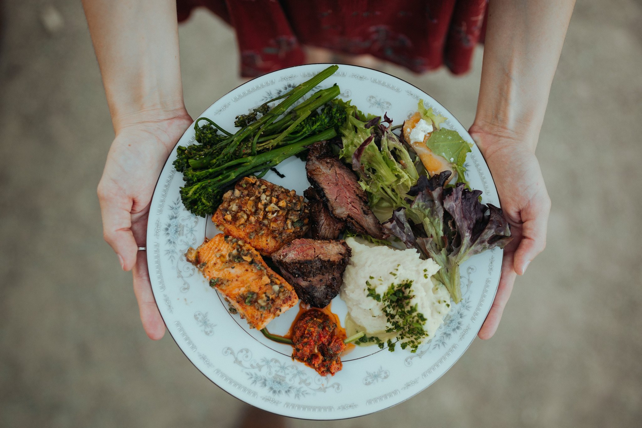 Weddings Unveiled // We're pulling back the veil on Kristen's Decatur, Texas wedding! ivoryandink.com